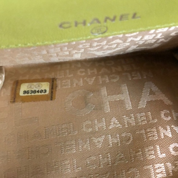 Chanel Small Leather Wallet - Picture 6 of 6